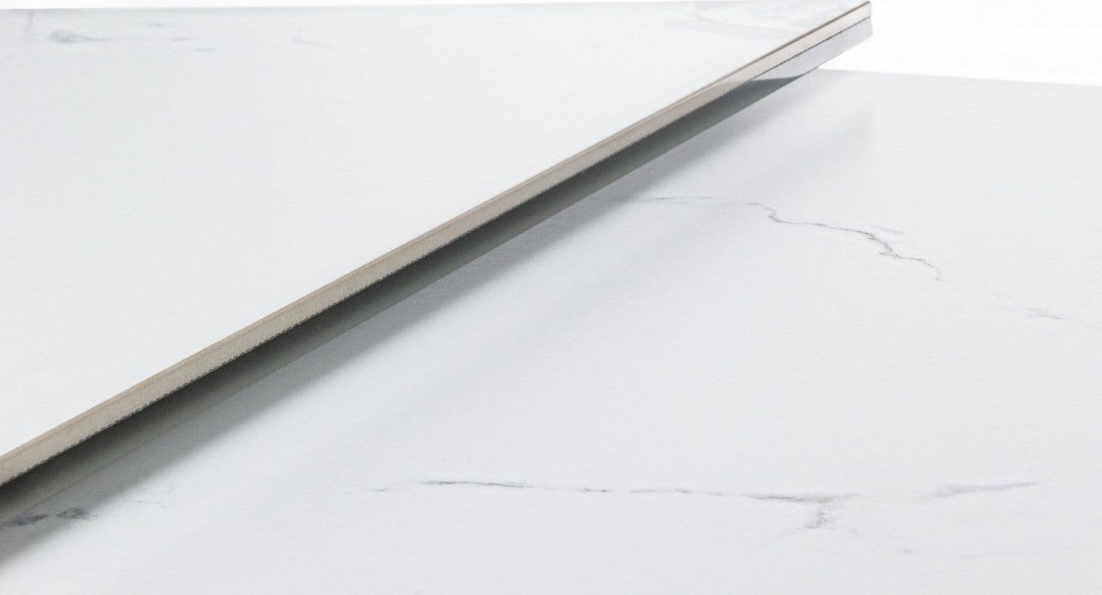 Tavolo allungabile Blazar con struttura in acciaio, piano in ceramica e supporto in vetro in Tavoli da sala da pranzo Decor Space - Altamura, commercioVirtuoso.it