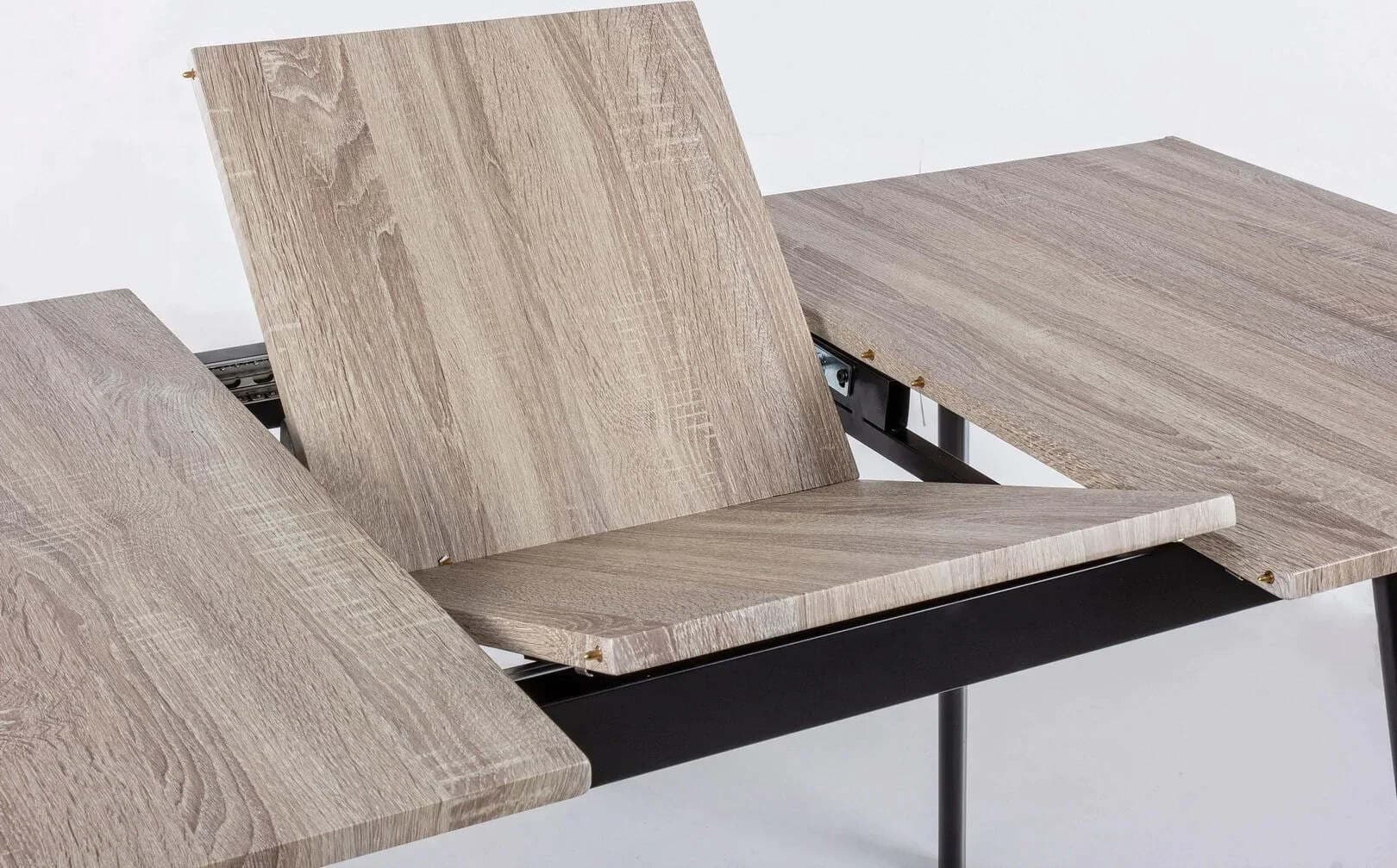 Tavolo allungabile Courtney rettangolare con gambe in acciaio, struttura nera, piano e estensione in mdf Casa e cucina/Arredamento/Sala da pranzo/Tavoli da sala da pranzo Decor Space - Altamura, Commerciovirtuoso.it