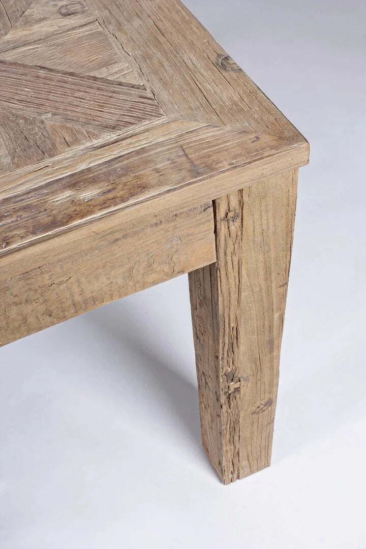 Tavolo Kaily rettangolare, con gambe, piano con lavorazione anticata a parquet, stile classico Casa e cucina/Arredamento/Sala da pranzo/Tavoli da sala da pranzo Decor Space - Altamura, Commerciovirtuoso.it