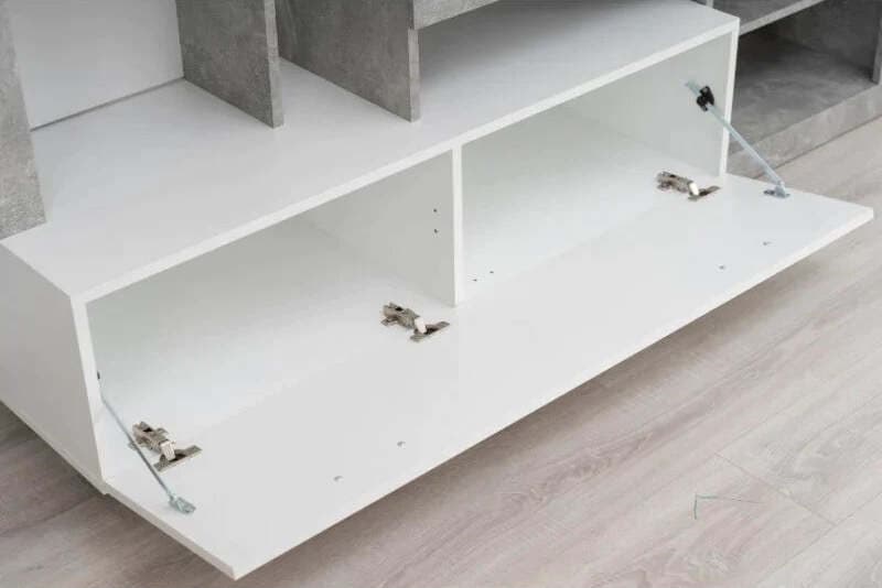 Parete attrezzata per soggiorno porta TV con ripiani ed ante Bianco e cemento 170 cm Casa e cucina/Arredamento/Soggiorno/Pareti attrezzate Decor Space - Altamura, Commerciovirtuoso.it