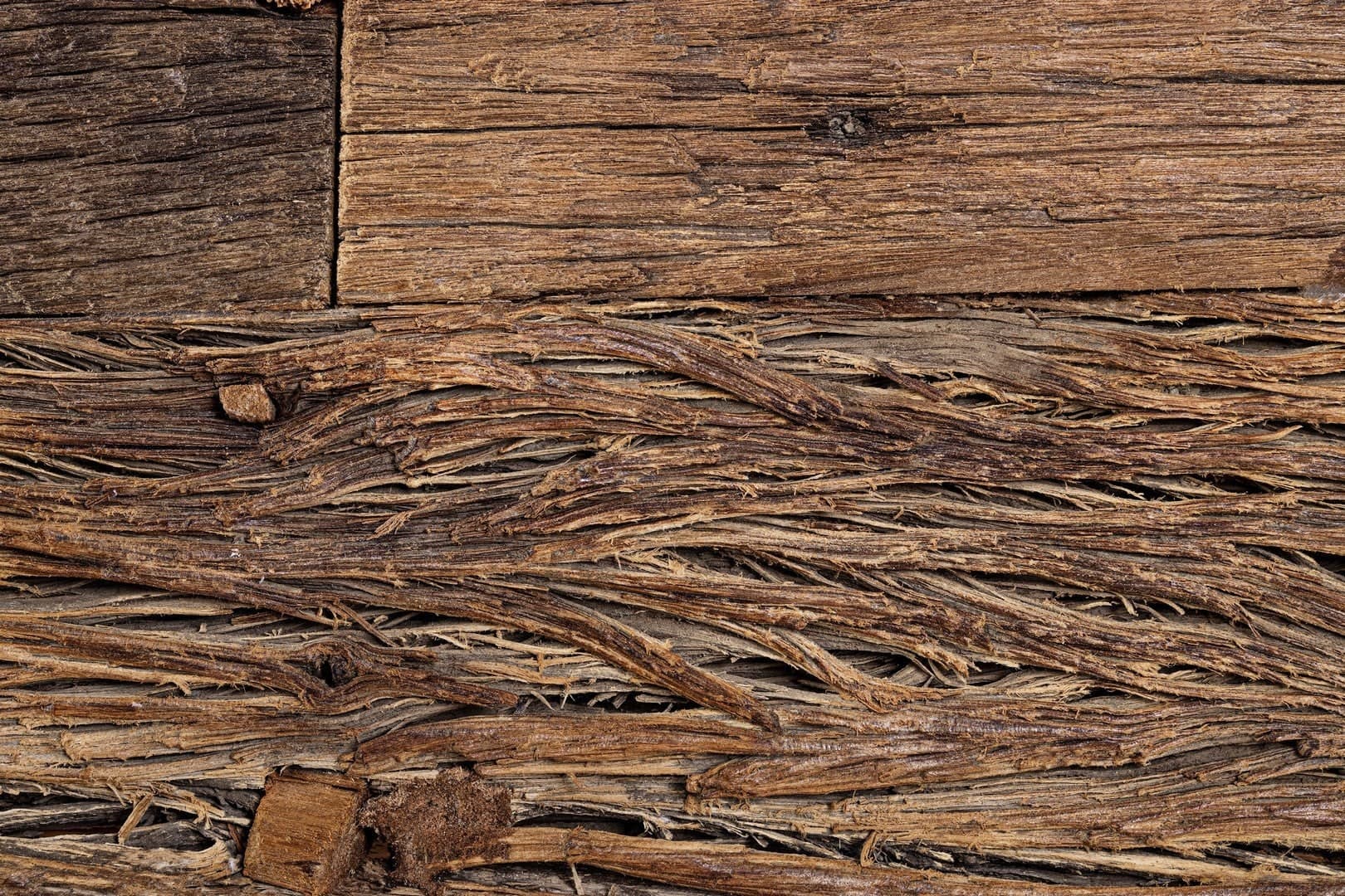 Scrivania "Manchester" con 2 cassetti, struttura in legno di mango ed acciaio, stile moderno, 120x60x92h in Scrivanie Decor Space - Altamura, commercioVirtuoso.it