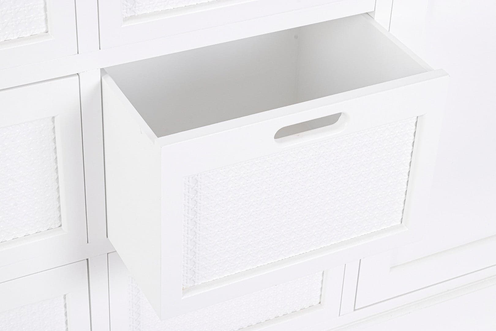 Credenza "Dorotea" con struttura in MDF, maniglie in legno di pino in Credenze Decor Space - Altamura, commercioVirtuoso.it
