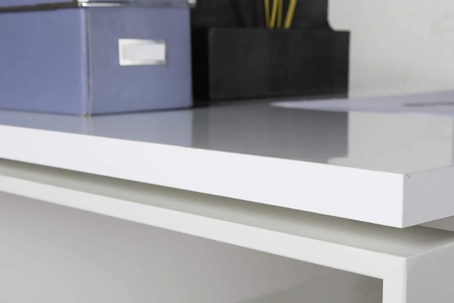 Allungo per scrivania elegante in legno Effetto 3D con piedi in Acciaio da ufficio e stanzetta in Postazioni di lavoro per computer Decor Space - Altamura, commercioVirtuoso.it