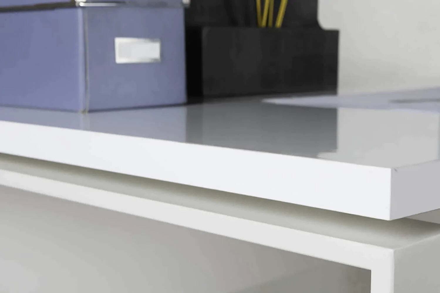 Allungo per scrivania elegante in legno Effetto 3D con piedi in Acciaio da ufficio e stanzetta Casa e cucina/Arredamento/Studio/Scrivanie e postazioni di lavoro/Postazioni di lavoro per computer Decor Space - Altamura, Commerciovirtuoso.it