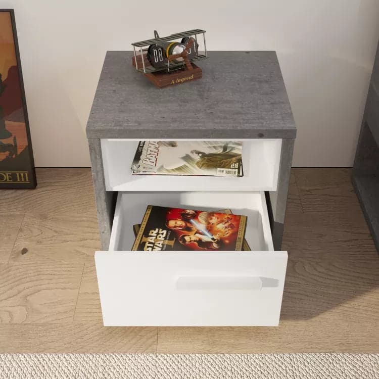 Comodino cemento e bianco laccato con 1 cassetto per cameretta moderna in Comodini Decor Space - Altamura, commercioVirtuoso.it