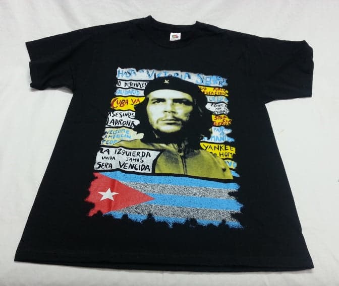 Maglietta Che Guevara vari 007 008 in T-Shirt Il Distintivo - Pesaro, commercioVirtuoso.it