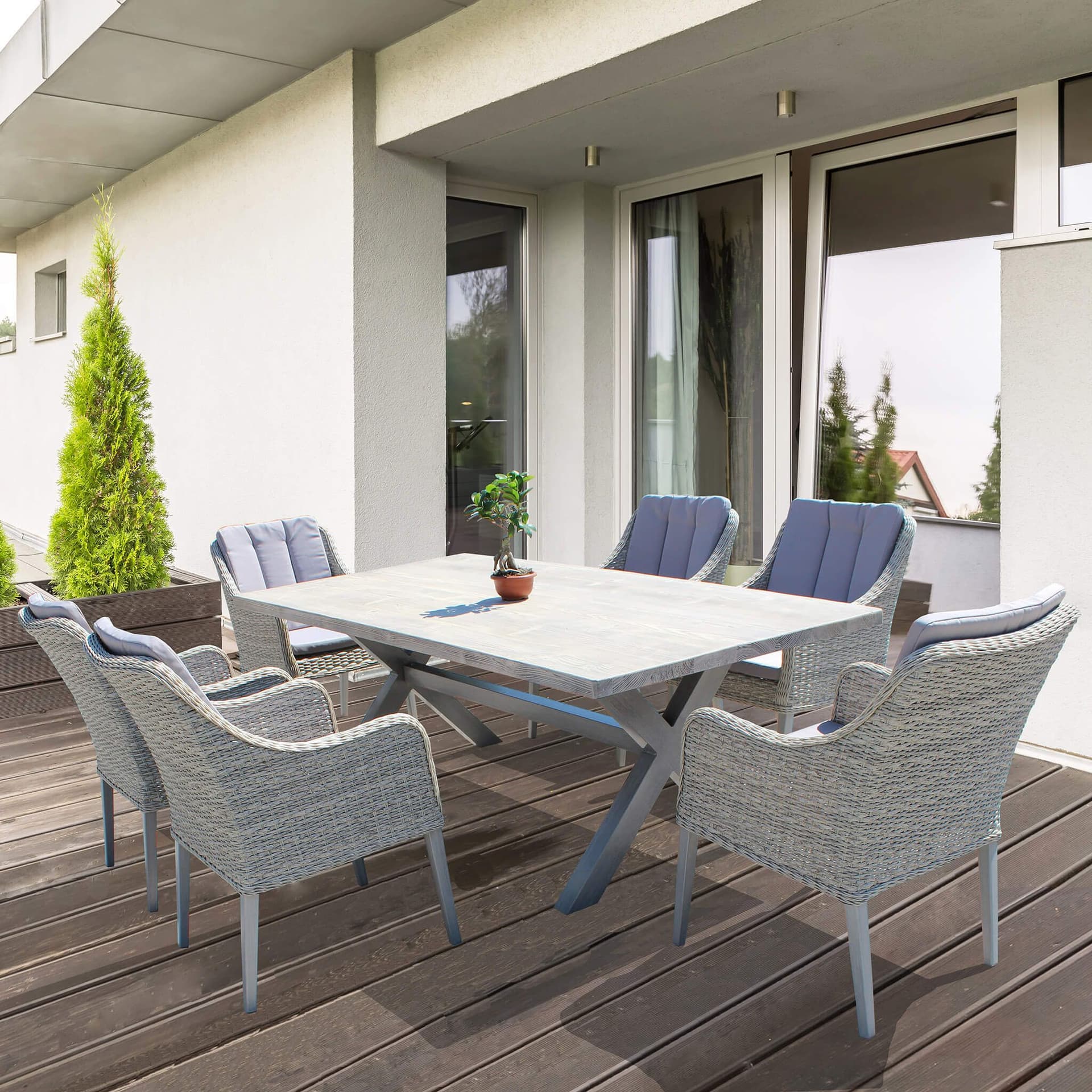 Tavolo in legno laminato "Malesia" color cemento da giardino 200 x 100 cm in Tavoli standard Decor Space - Altamura, commercioVirtuoso.it