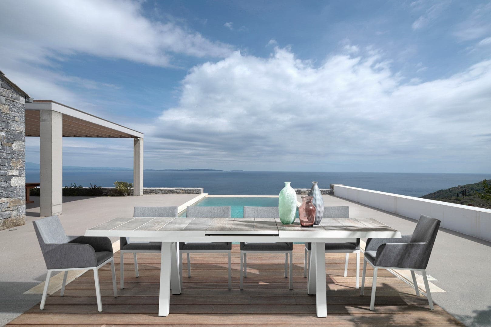 Tavolo allungabile "Cayman" in alluminio e Gres porcellanato per esterno 205\265 x 105 cm in Tavoli standard Decor Space - Altamura, commercioVirtuoso.it