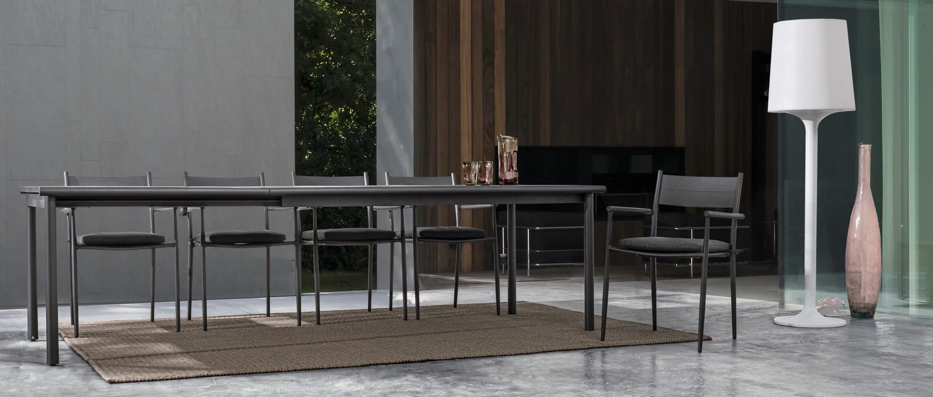 Tavolo allungabile "Kendall" in alluminio verniciato da esterno per giardino e veranda 180/280 cm in Tavoli standard Decor Space - Altamura, commercioVirtuoso.it