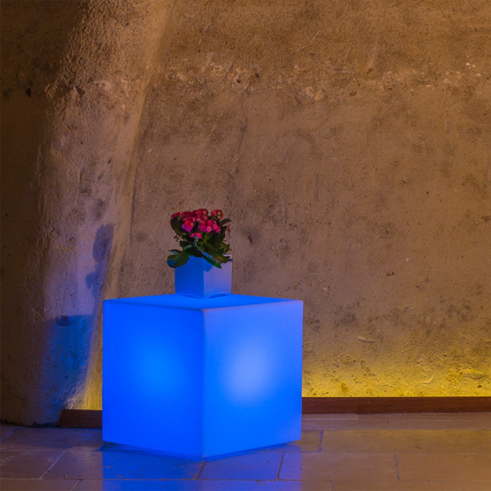 Tavolino da giardino luminoso YouCube Bright quadrato con led decorazione Made in Italy - 21