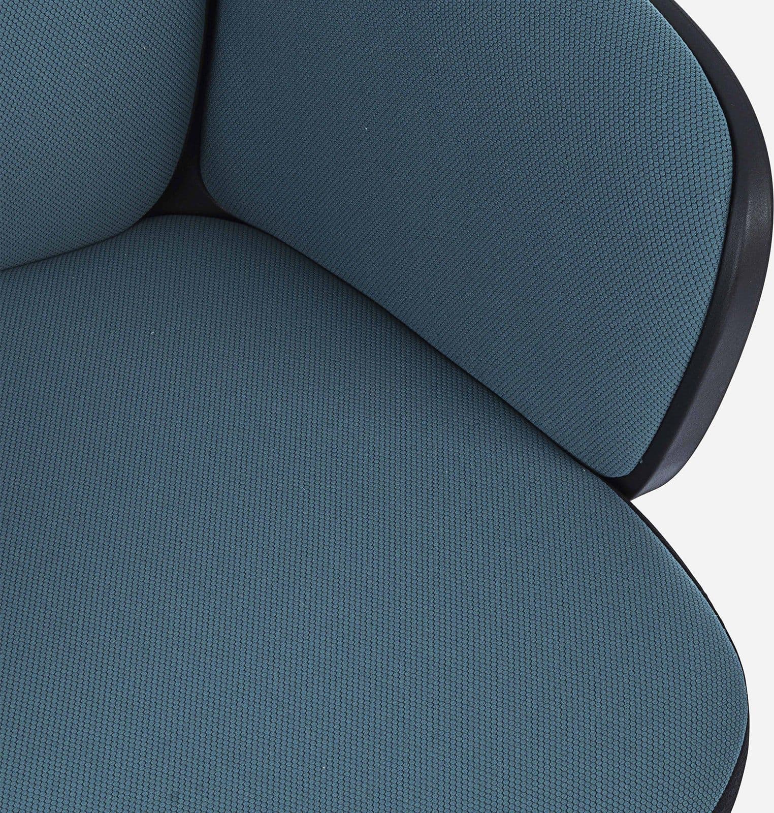 Sedia da ufficio Moderna ergonomica "Armstrong" presidenziale con poggiatesta in Sedie da scrivania Decor Space - Altamura, commercioVirtuoso.it