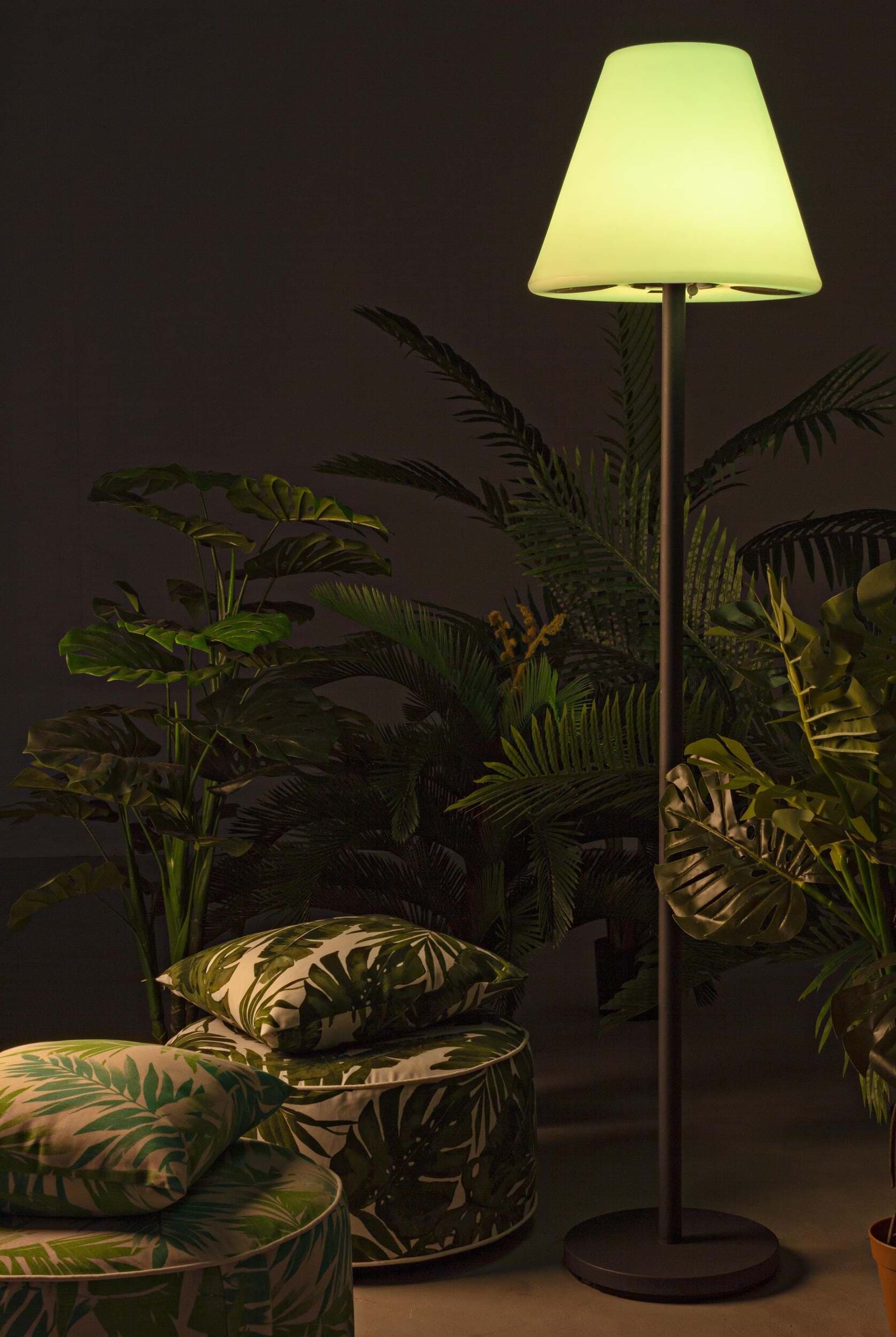 Piantana a led con casse Bluetooth a ricarica solare da esterno per giardino h 170 cm Illuminazione/Illuminazione per interni/Lampade/Lampade da terra Decor Space - Altamura, Commerciovirtuoso.it