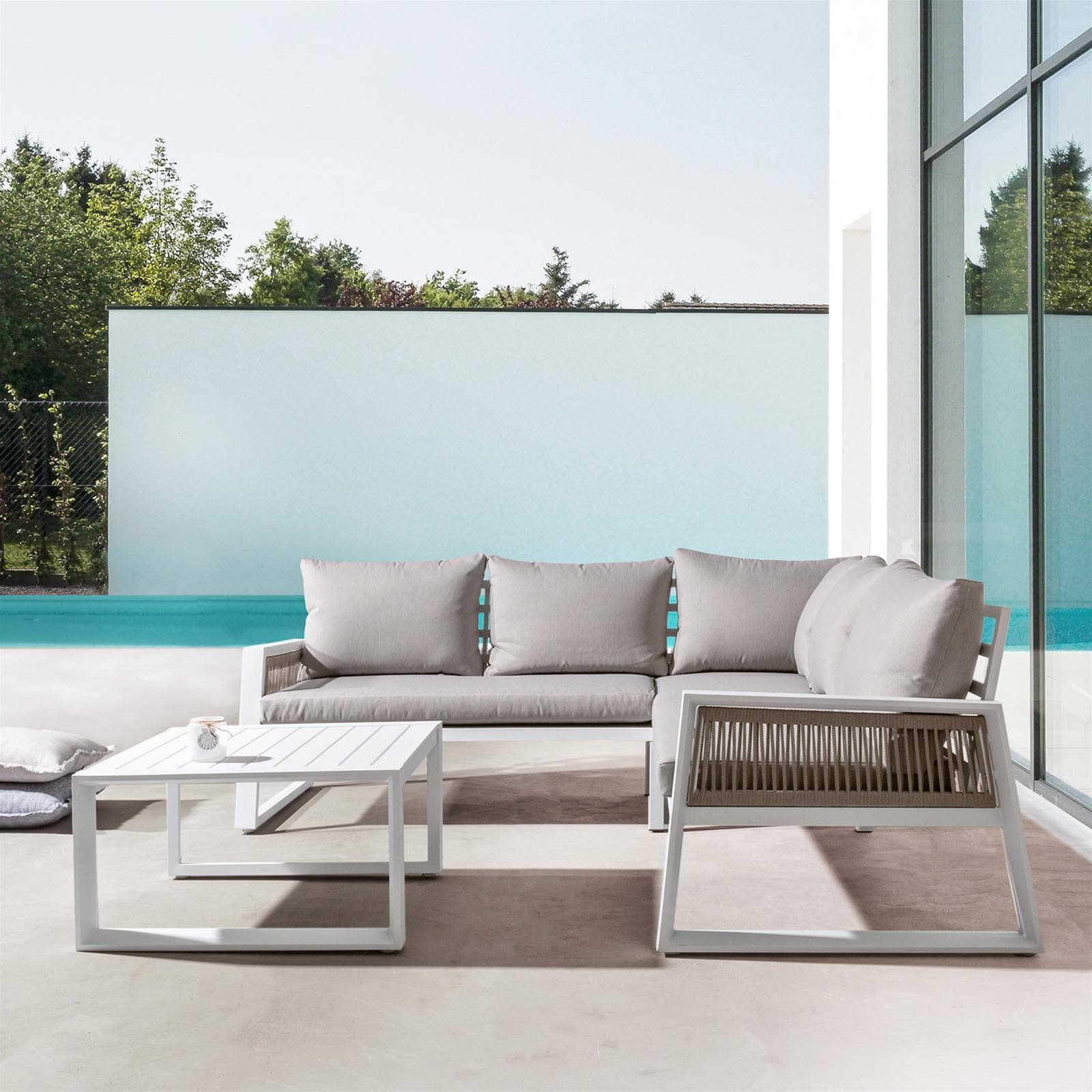Salottino angolare da giardino "Captiva" bianco in alluminio con corde sintetiche tortora in Set di mobili Decor Space - Altamura, commercioVirtuoso.it