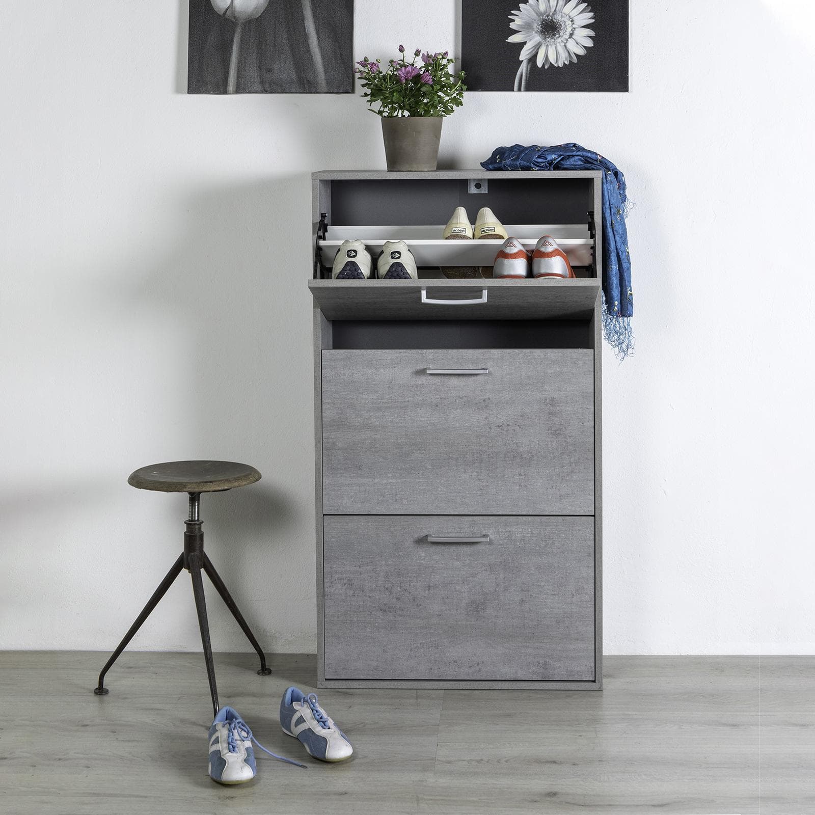 Scarpiera doppia profondità in legno finitura cemento "Made in Italy" h 120 cm Casa e cucina/Organizzazione interni/Organizzazione guardaroba/Portascarpe/Scarpiere Decor Space - Altamura, Commerciovirtuoso.it