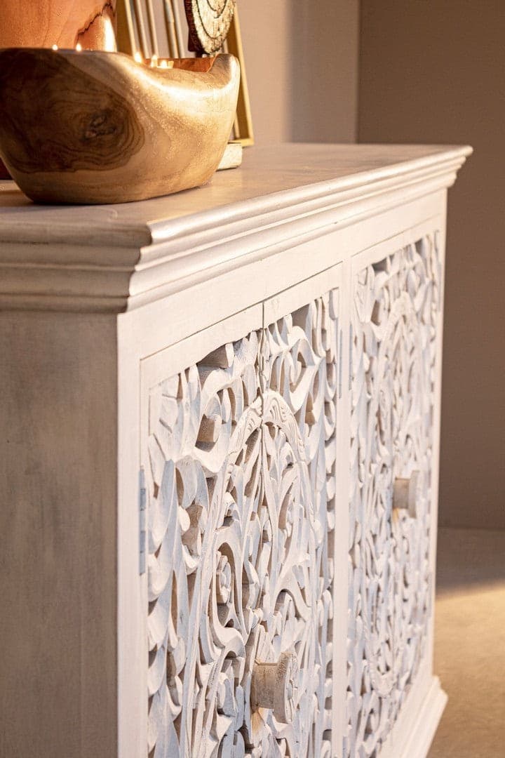 Credenza "Alinta" bianca, struttura in legno di mango, con ante intarsiate a mano, stile fusion - 30