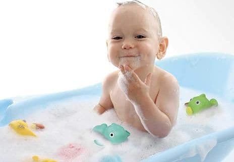 Gioco da Bagno Balena Galleggiante Ok Baby Hollie - 5