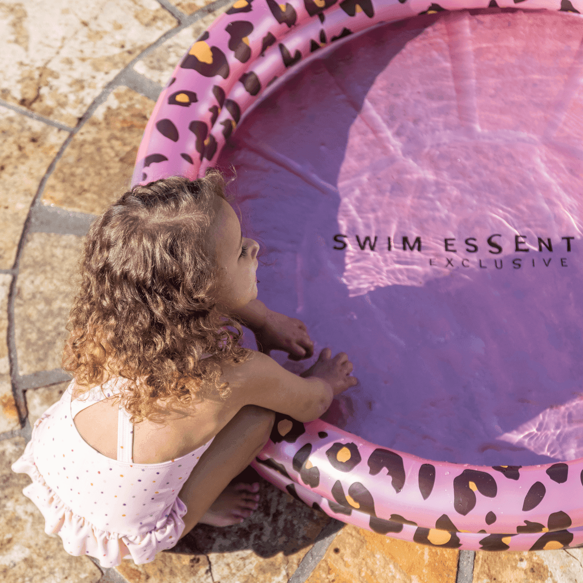Piscina Gonfiabile Swim Essentials Ø 150 cm-Panterprint Rosé Giochi e giocattoli/Sport e giochi all'aperto/Giochi aquatici e piscine per bambini/Piscinette per bambini La Casa Del Bebè - Napoli, Commerciovirtuoso.it