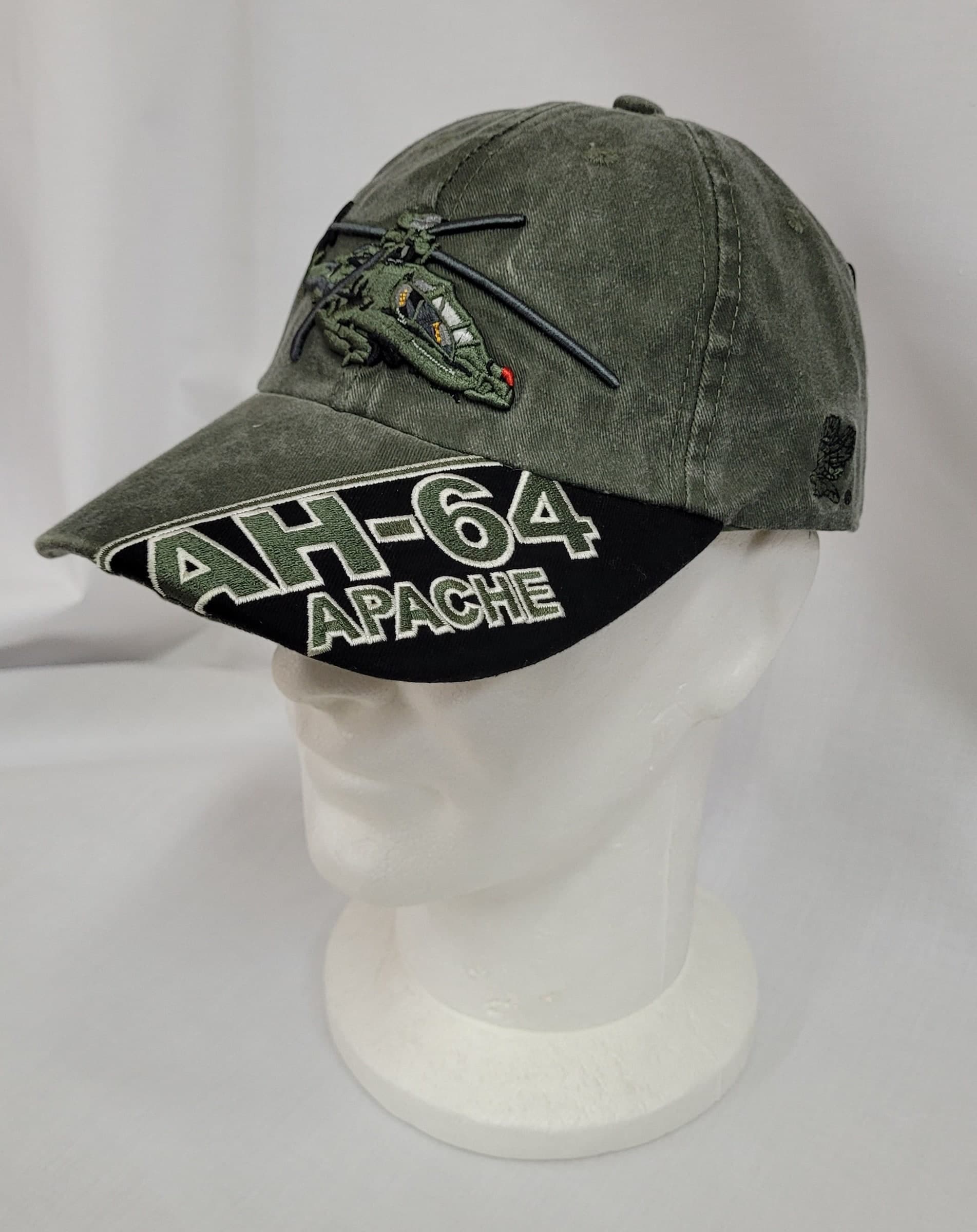 Cappello Uomo Frontino Apache Verde in Cotone Con Visiera Moda/Uomo/Accessori/Cappelli e cappellini/Cappellini da baseball Il Distintivo - Pesaro, Commerciovirtuoso.it