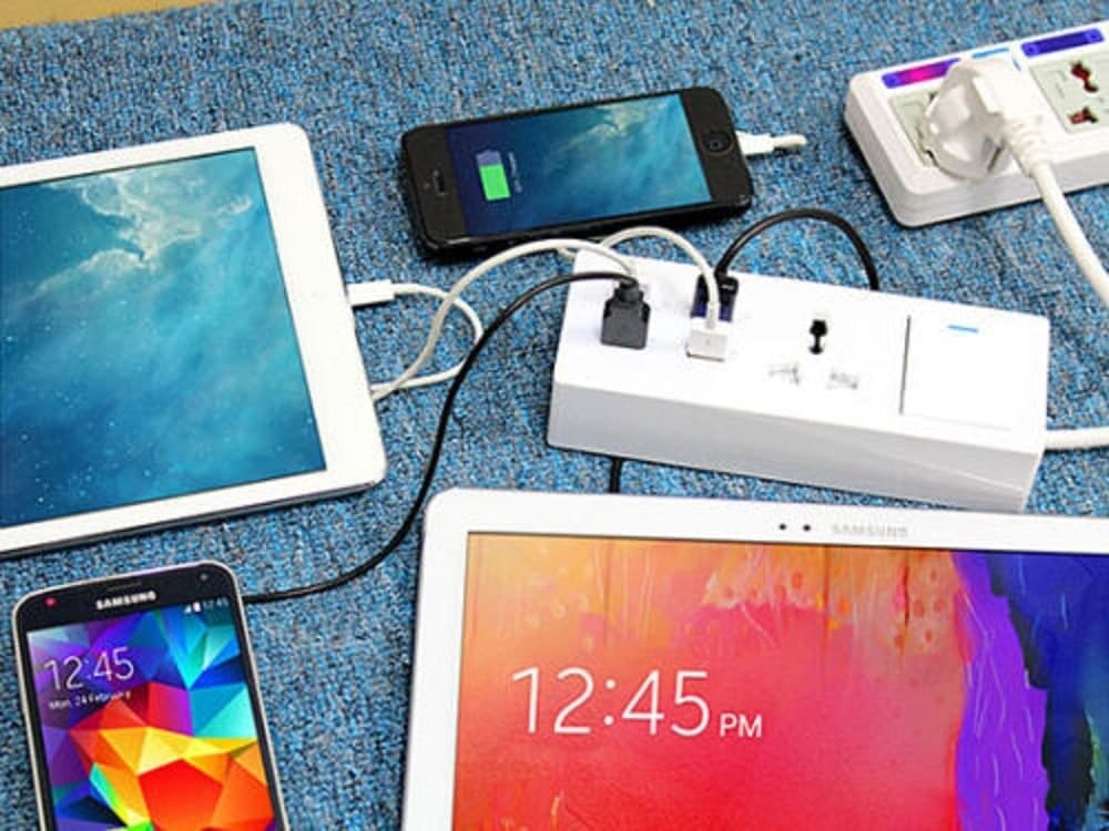 MULTIPRESA CIABATTA ELETTRICA CON 1 PRESE UNIVERSALI 4 USB CON INTERRUTTORE - 4