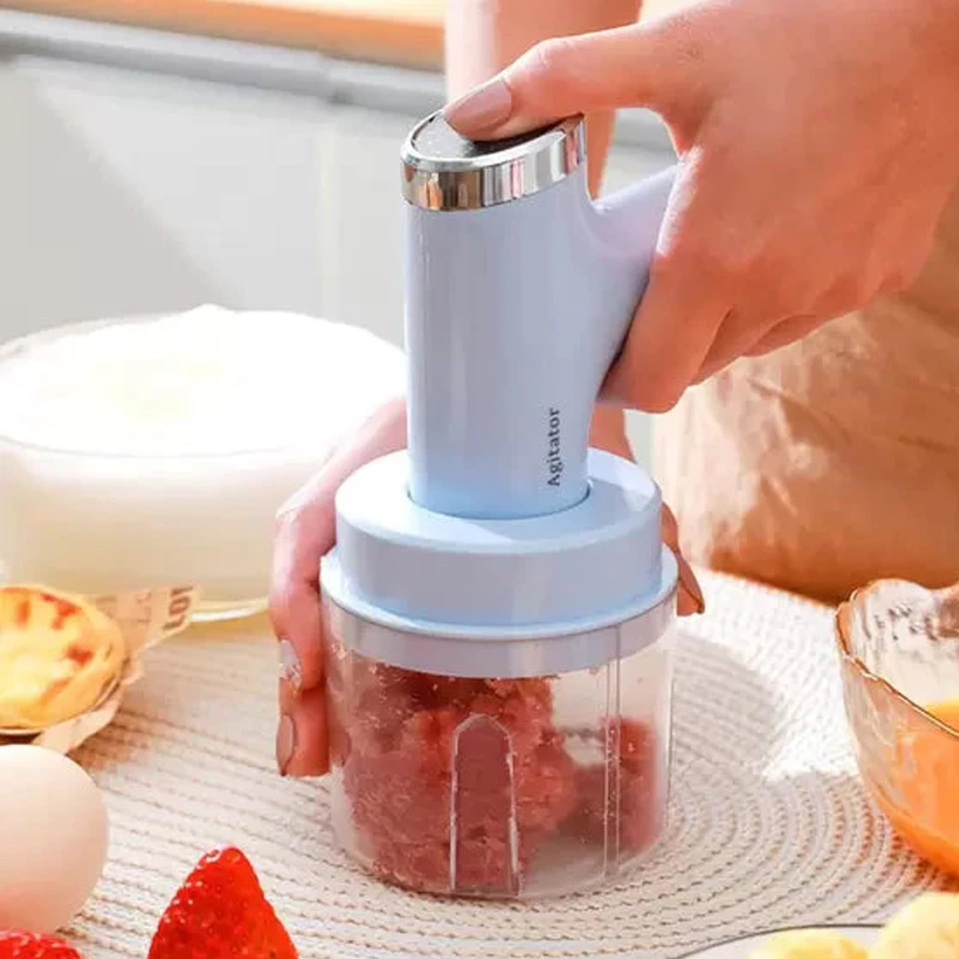 MINI FRULLATORE ELETTRICO RICARICABILE MULTIFUNZIONALE CON FRUSTA SBATTITORE - 5