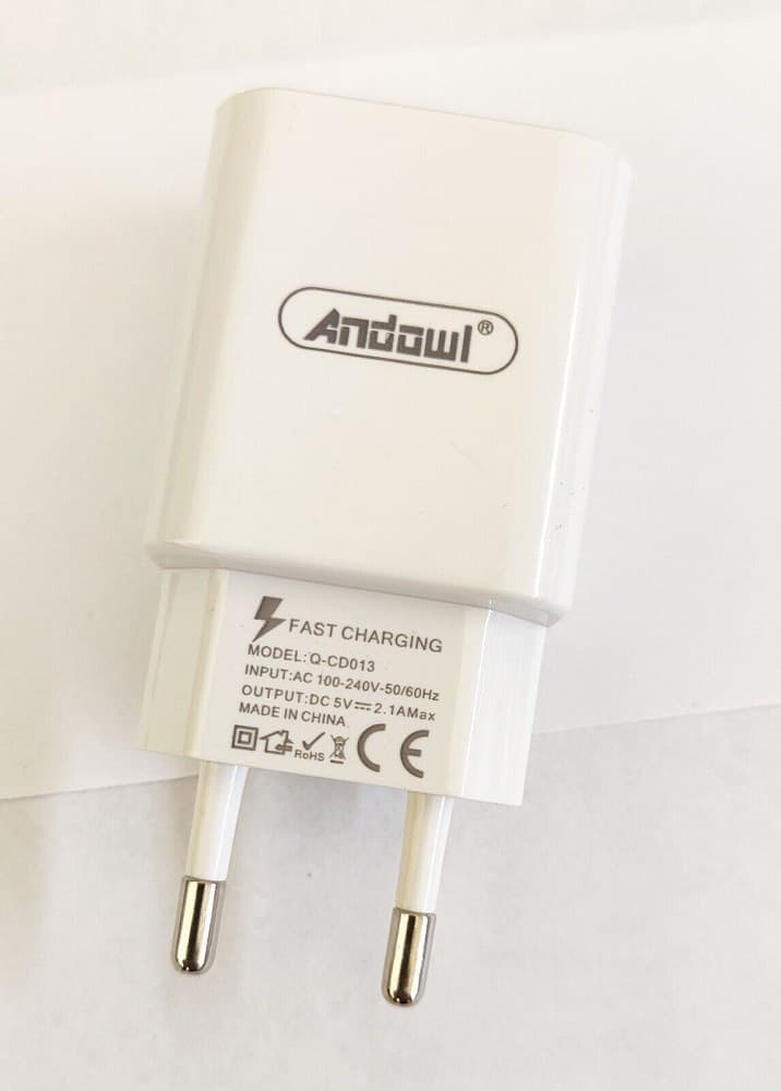 SPINA CARICABATTERIE USB SMARTPHONE 2.1A RICARICA VELOCE PER PRESA MURO Q-CD013 - 8