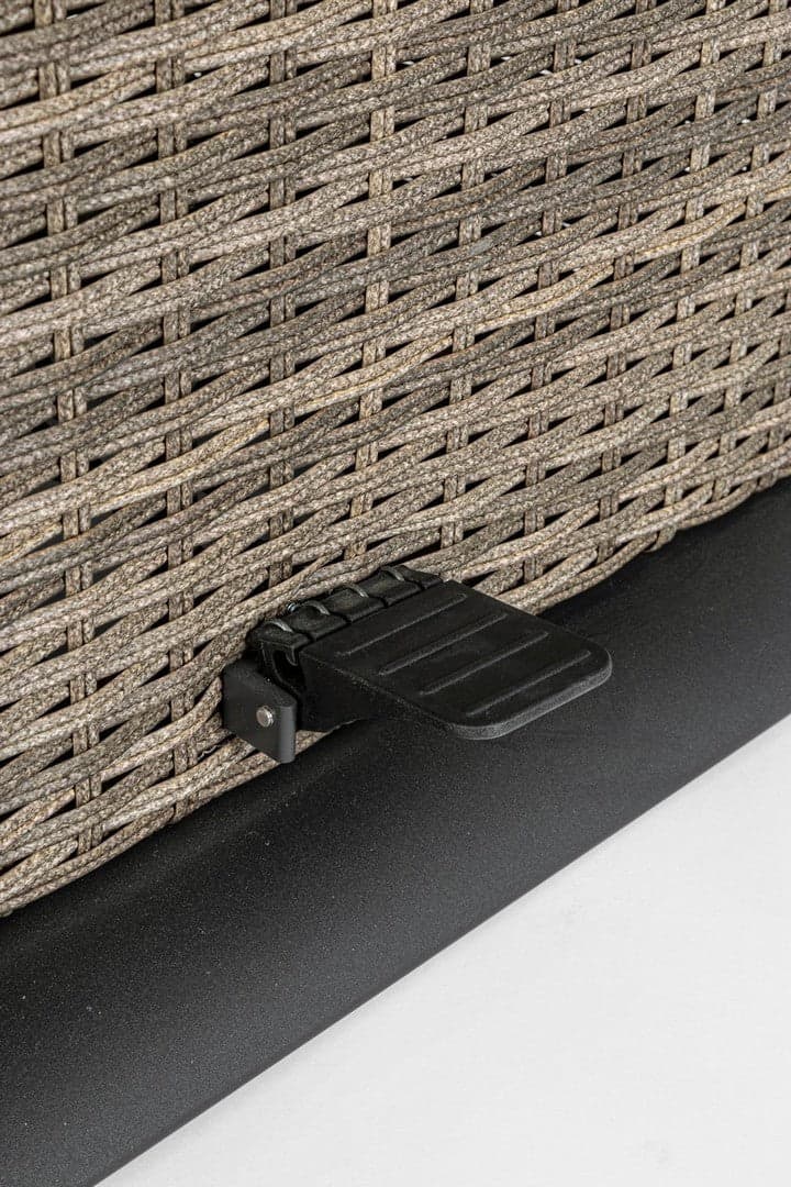 Tavolo "Kent" con struttura in alluminio, piano in ceramica, intreccio in fibra sintetica, per esterno Giardino e giardinaggio/Arredamento da giardino e accessori/Tavoli e tavolini/Tavoli standard Decor Space - Altamura, Commerciovirtuoso.it