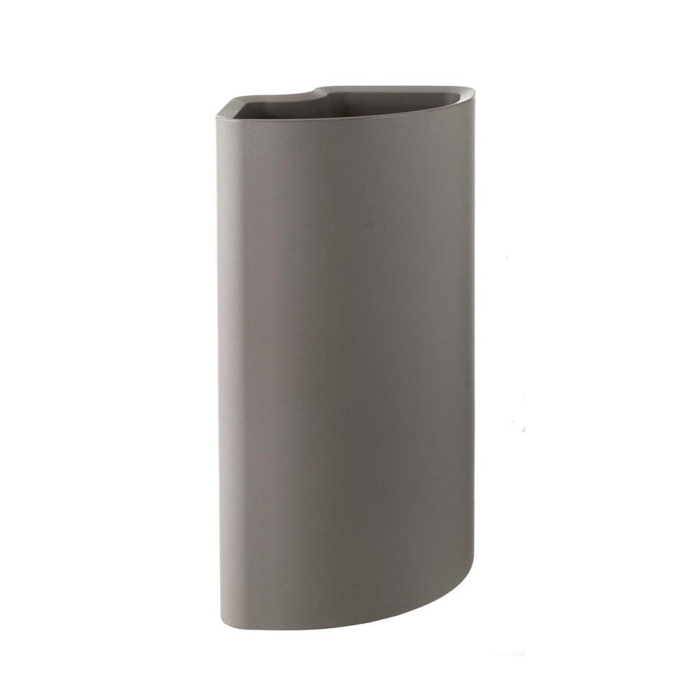 Vaso ''Corner'' in plastica angolare, indoor e outdoor per fiori e piante in Vasi tradizionali Decor Space - Altamura, commercioVirtuoso.it