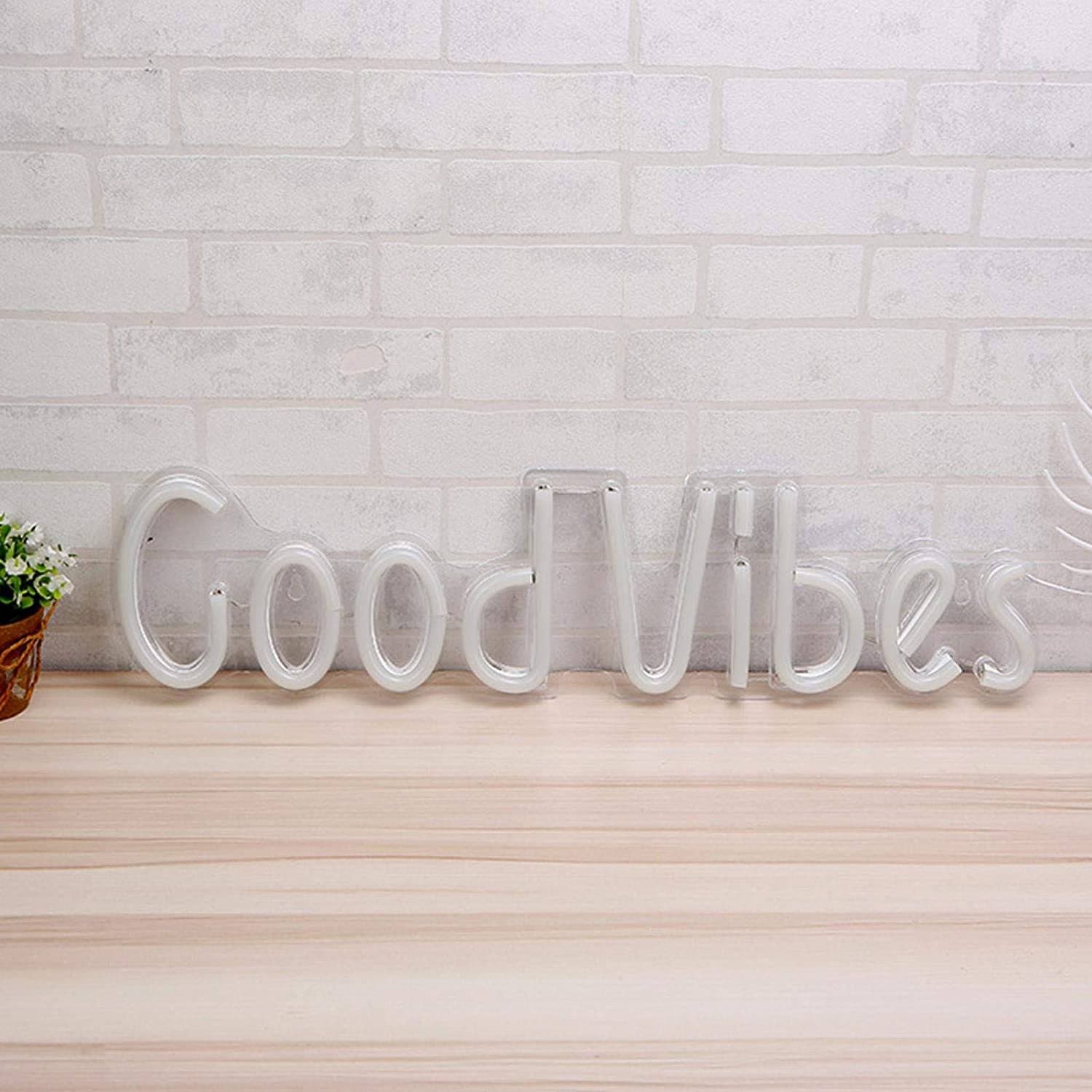 Quadro luminoso "Good Vibes" da parete insegna a led luce blu effetto Neon Casa e cucina/Decorazioni per interni/Arte/Poster e stampe Decor Space - Altamura, Commerciovirtuoso.it
