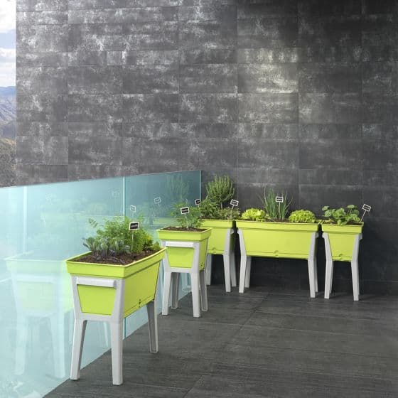 Supporto per vasi ''Basilio Elements'' in alluminio in Balconiere Decor Space - Altamura, commercioVirtuoso.it