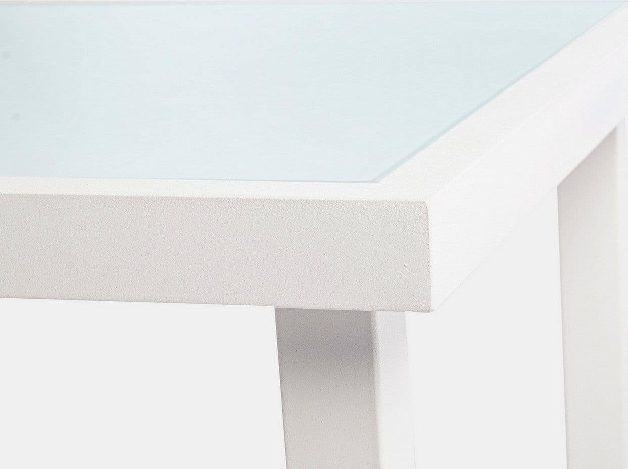 Salottino "Auri" con sedie e tavolino, per esterno, struttura in acciaio, piano in vetro in Set di mobili Decor Space - Altamura, commercioVirtuoso.it