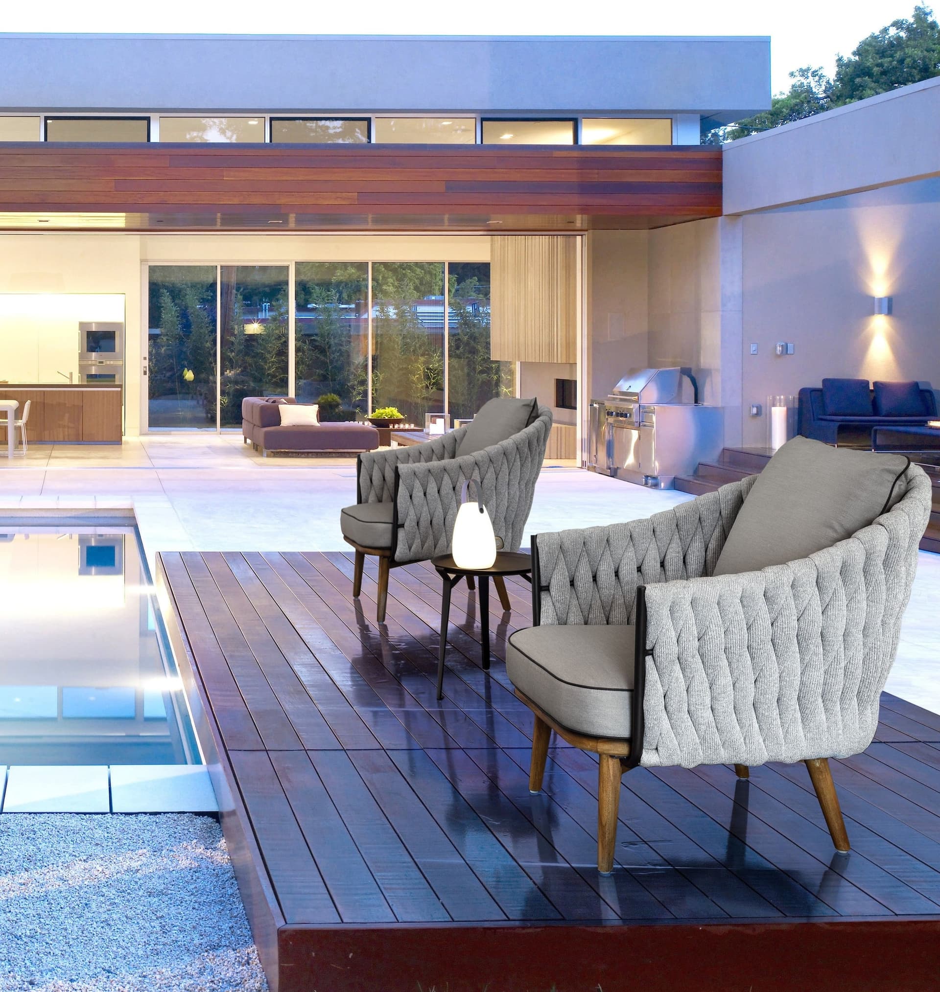 Poltrona "xenia" Con Cuscini, Struttura In Alluminio Verniciato, Gambe In Legno Per Esterno Giardino e giardinaggio/Arredamento da giardino e accessori/Poltrone Decor Space - Altamura, Commerciovirtuoso.it