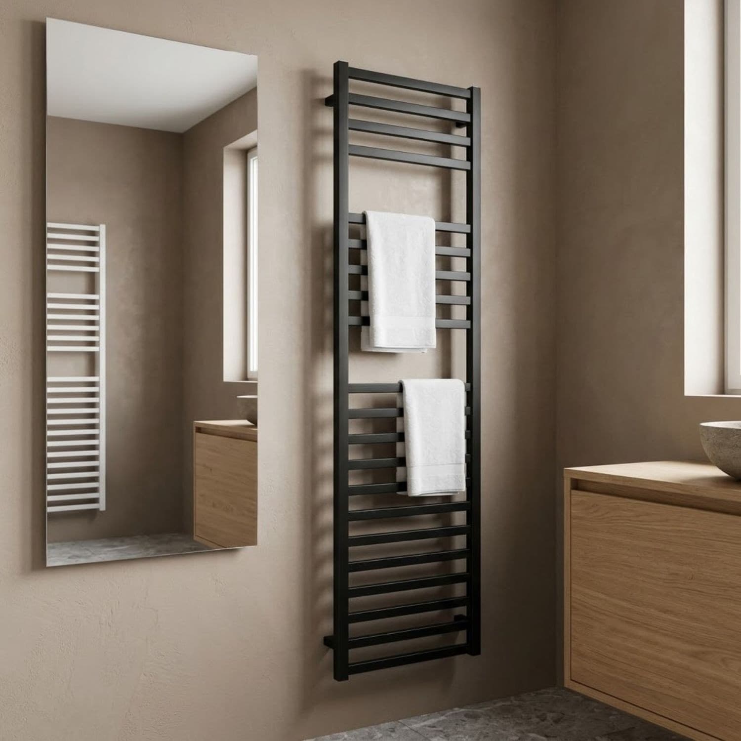 Termoarredo Scaldasalviette Quadrato Nero Opaco Per Bagno - 37