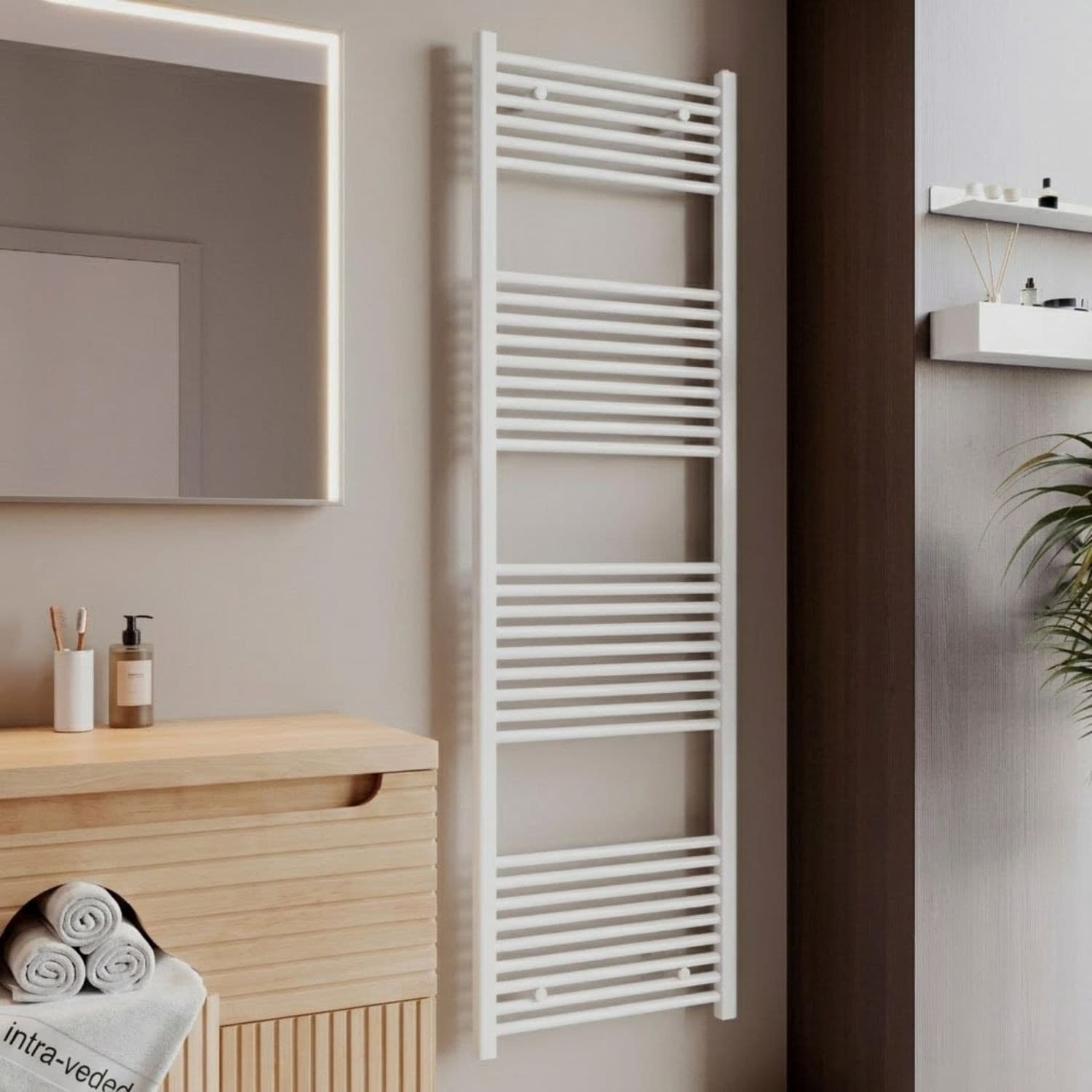 Termoarredo Bianco In Acciaio Per Bagno Scaldasalviette Elegante - 74