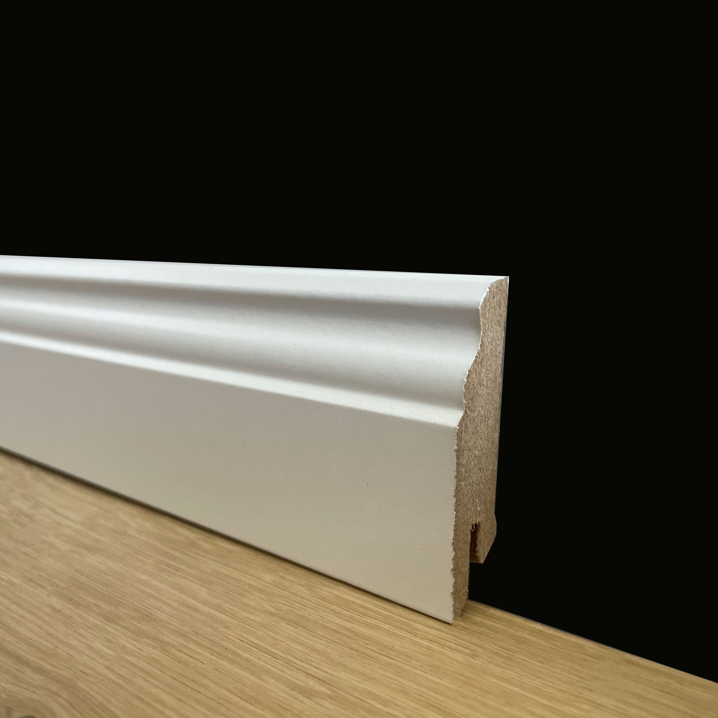 96ml di BATTISCOPA ZOCCOLINO DUCALE in FIBRA DI LEGNO COMPATTA 60X15 BIANCO Eternal Parquet