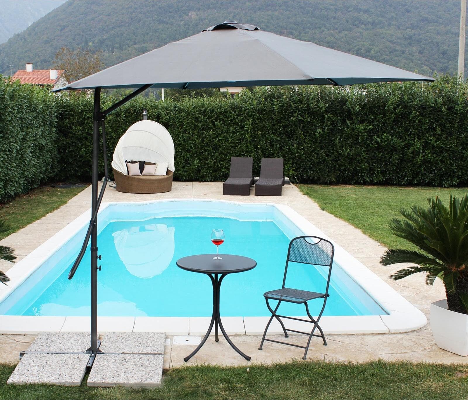 Ombrellone con palo laterale ''Zenith'' 2,5 x 2,5 mt in acciaio verniciato a polvere da giardino e balcone Giardino e giardinaggio/Arredamento da giardino e accessori/Ombrelloni tende e tettucci parasole/Ombrelloni Decor Space - Altamura, Commerciovirtuoso.it
