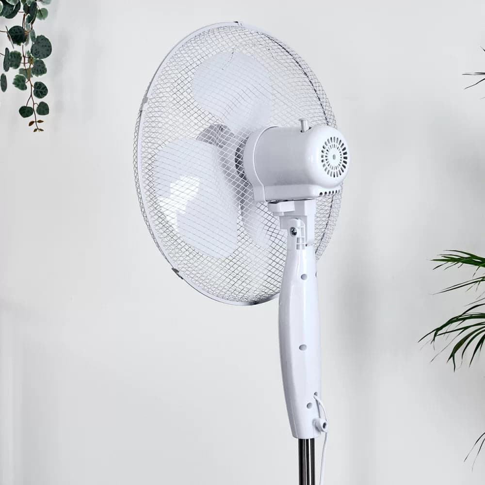 Ventilatore a piantana 3 velocità, pala da Ø 40 cm altezza regolabile h 125 cm in Ventilatori a piantana Decor Space - Altamura, commercioVirtuoso.it