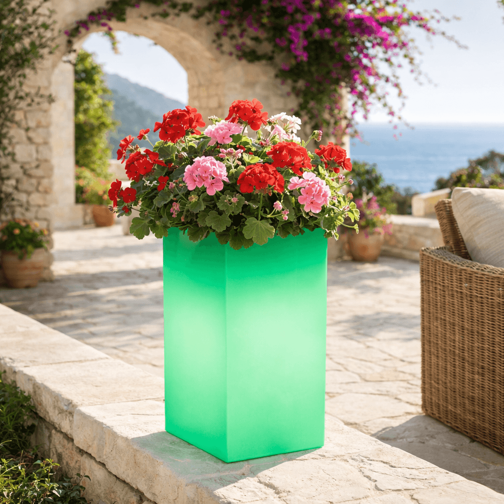 Vaso luminoso Cube per decorazione esterno e giardino "Made in Italy" - 25