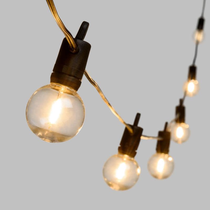 Catena luminosa con 20 lampadine a led decorazione per giardino 9,5 mt in Catene luminose Decor Space - Altamura, commercioVirtuoso.it