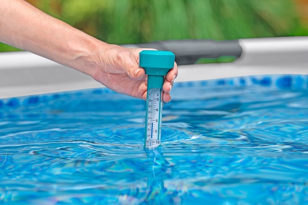 TERMOMETRO GALLEGGIANTE PER PISCINA IN ABS TEMPERATURA ACQUA CON CORDICELLA 58072 - 11
