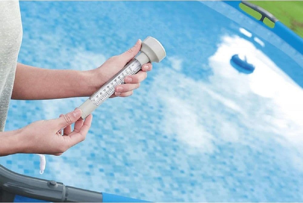 TERMOMETRO GALLEGGIANTE PER PISCINA IN ABS TEMPERATURA ACQUA CON CORDICELLA 58072 - 7