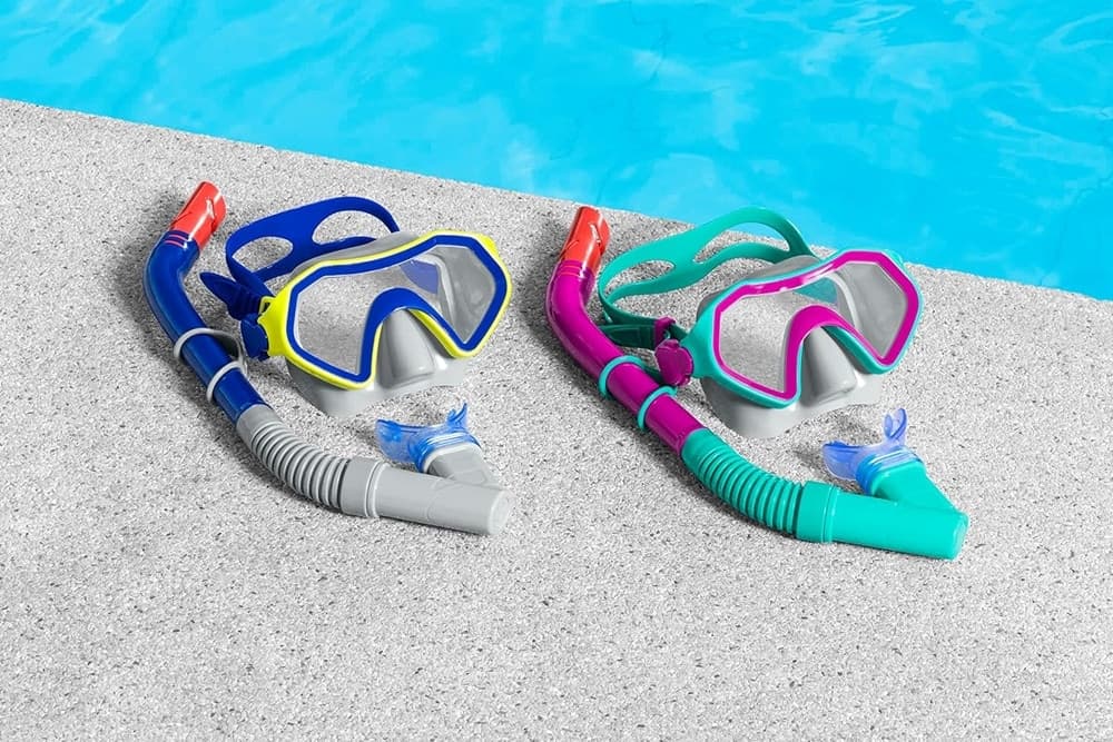 SET MASCHERA PER SNORKELING CON BOCCAGLIO PER BAMBINI 7-14 ANNI COLORI ASS 24025 - 20
