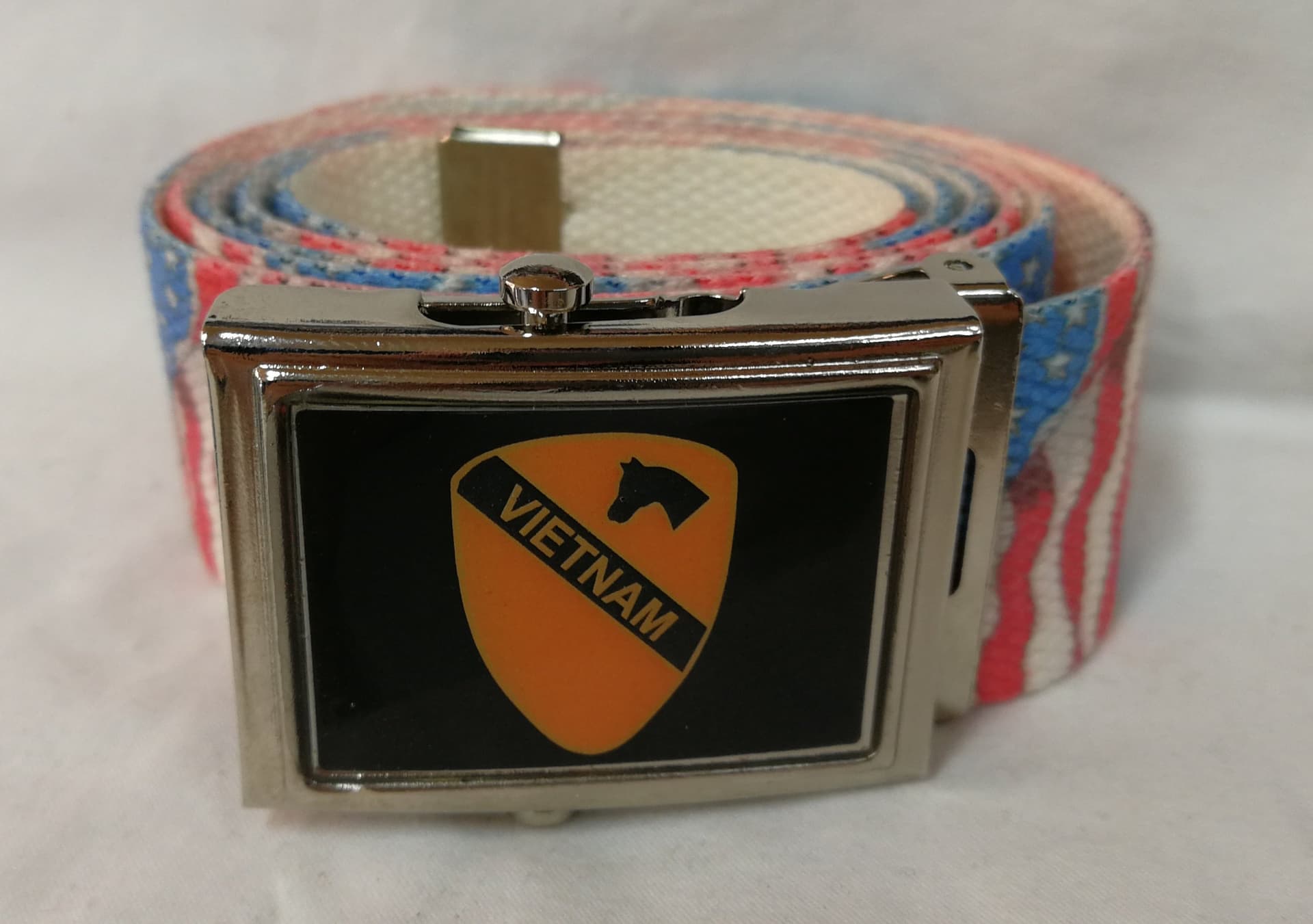 Cintura First 1st Cavalry Division Vietnam Vari Colori Cinta in Canapa Con Fibbia Metallica Completa Di Stemma Moda/Uomo/Abbigliamento/Abbigliamento sportivo/Cinture Il Distintivo - Pesaro, Commerciovirtuoso.it