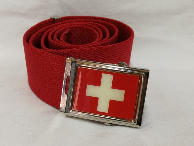 Cintura Croce Bianca Bandiera Svizzera Vari Colori Cinta In Canapa Con Fibbia Metallica Moda/Uomo/Abbigliamento/Abbigliamento sportivo/Cinture Il Distintivo - Pesaro, Commerciovirtuoso.it