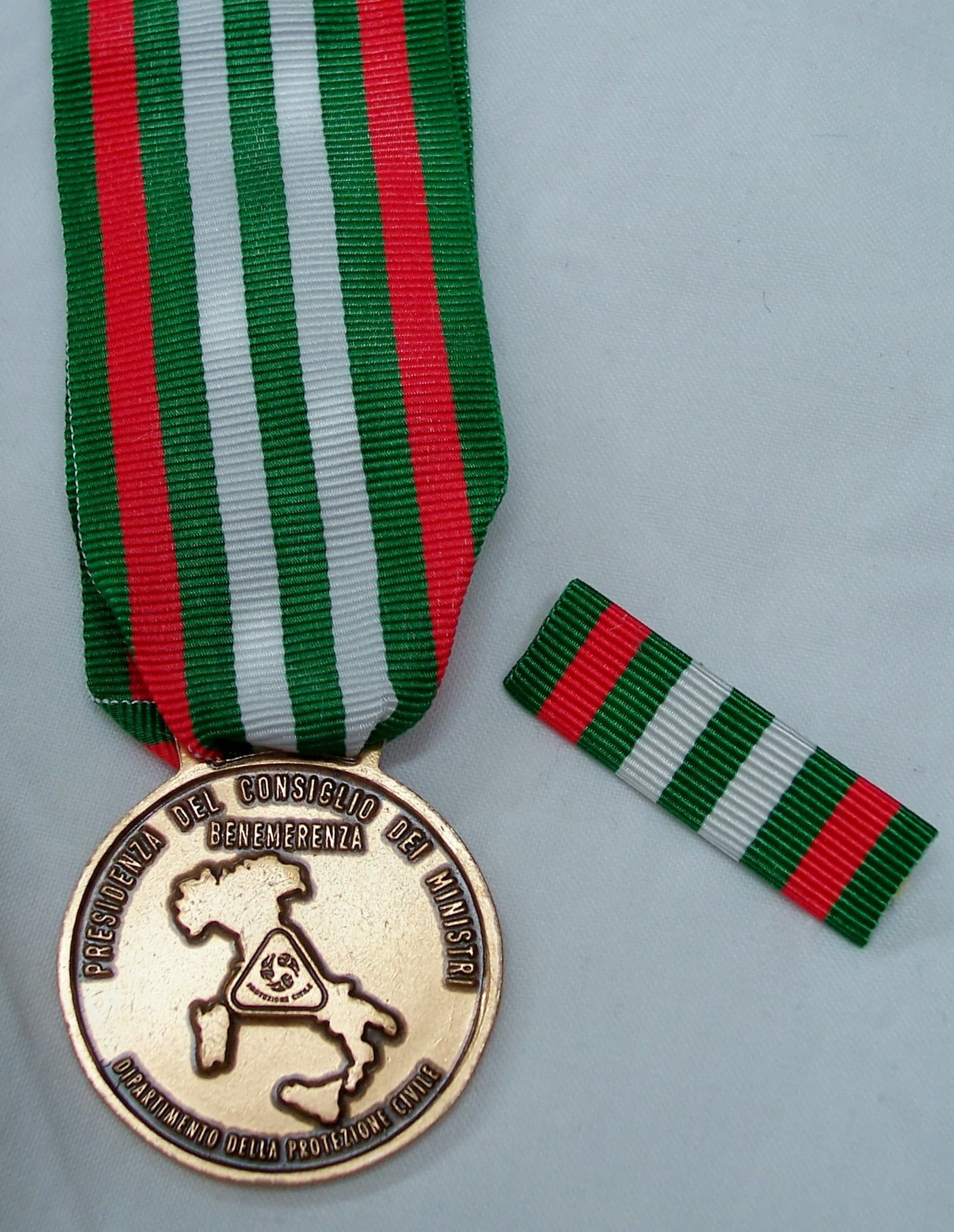 Terremoto Marche Umbria - Nastro / nastrino / medaglia - 4