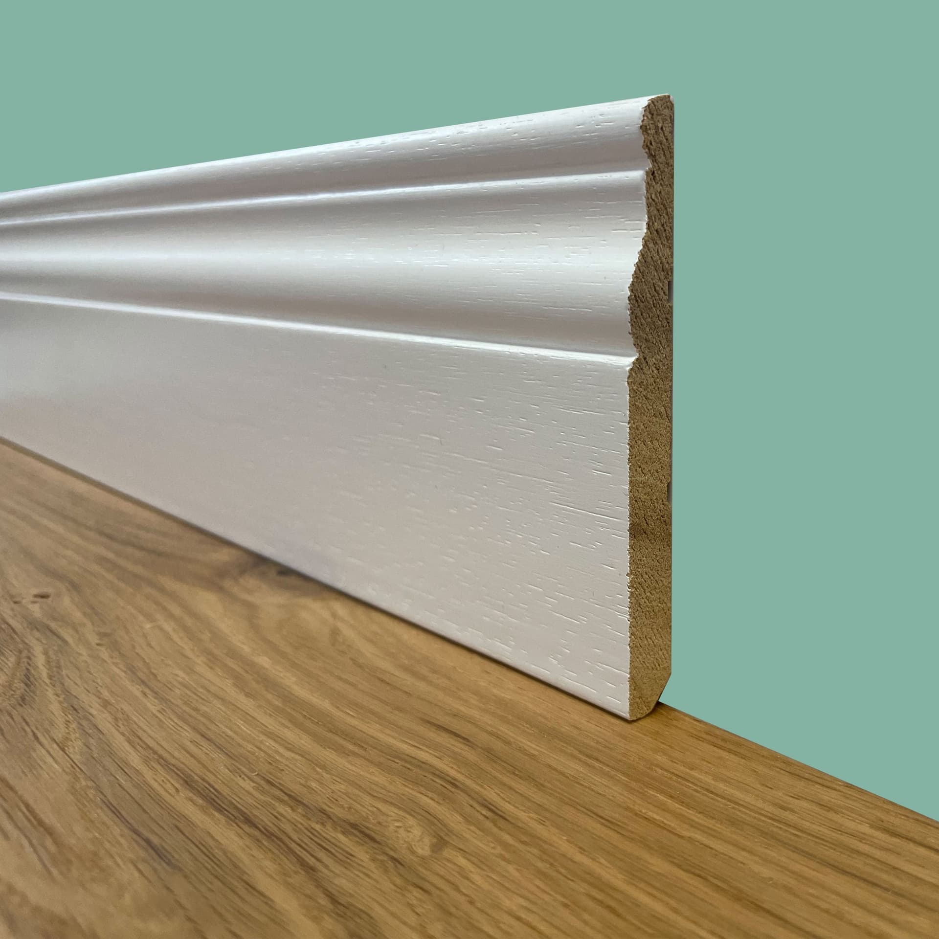 96 metri lineari di BATTISCOPA SLIM laccato bianco in legno MASSELLO DUCALE 100X10 - Eternal Parquet