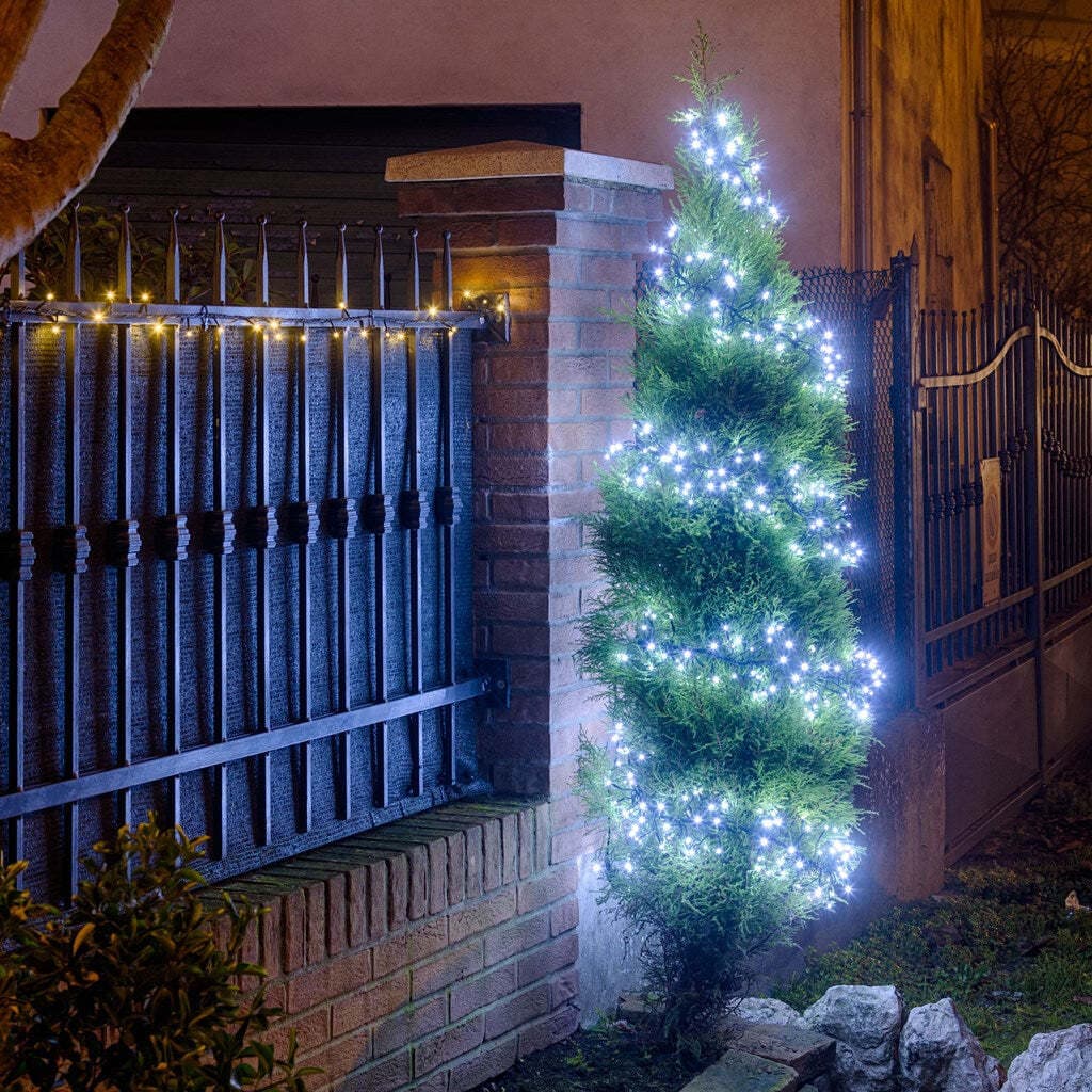 Catena lineare festone luce Fredda con 300 MiniLED da 3 metri Casa e cucina/Decorazioni per interni/Addobbi e decorazioni per ricorrenze/Decorazioni natalizie/Luci natalizie/Catene luminose per interni MagiediNatale.it - Altamura, Commerciovirtuoso.it