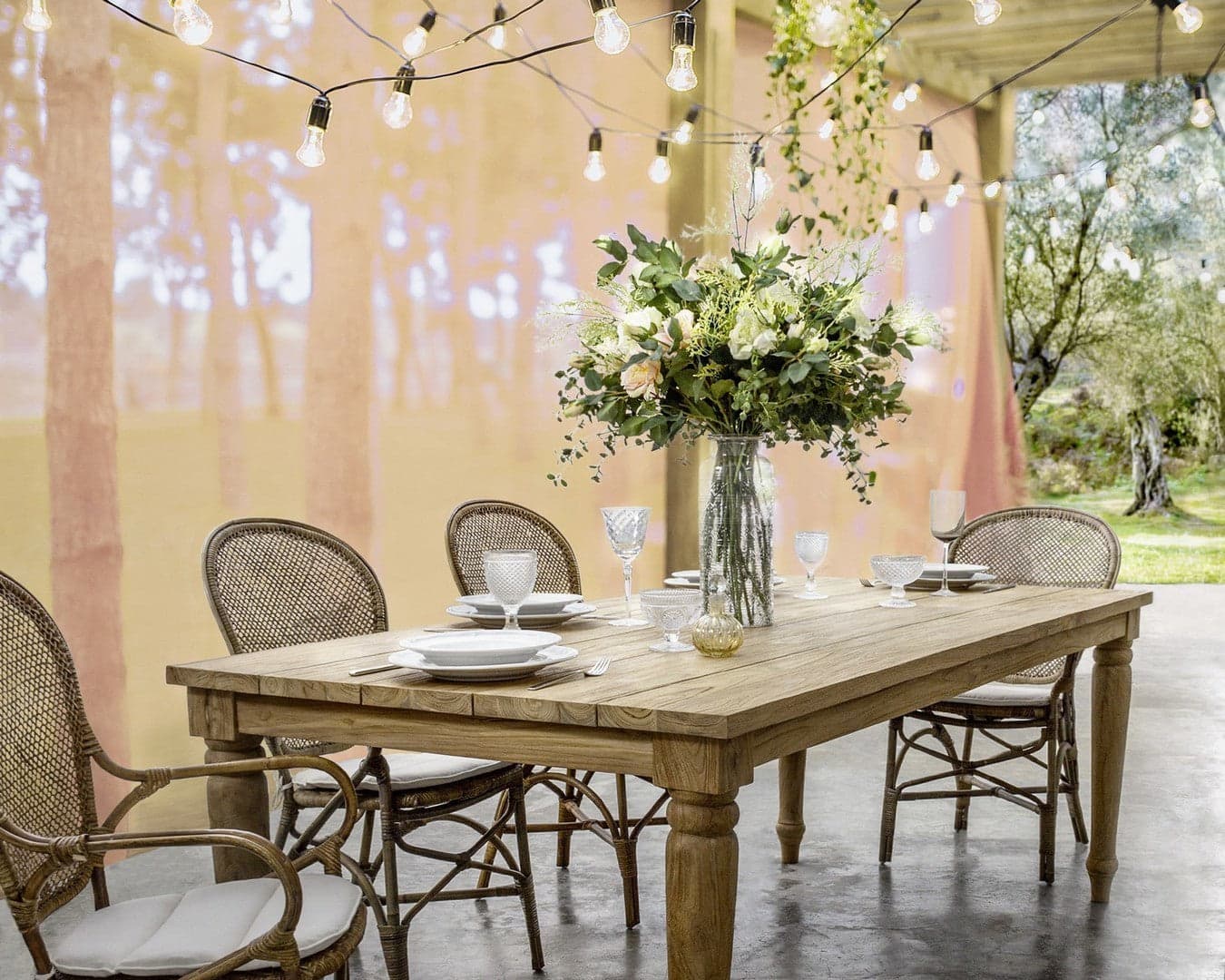 Sedia "Edelina" con rattan, per arredo interno con braccioli, 55 x 62 x h 96 cm in Sedie Decor Space - Altamura, commercioVirtuoso.it