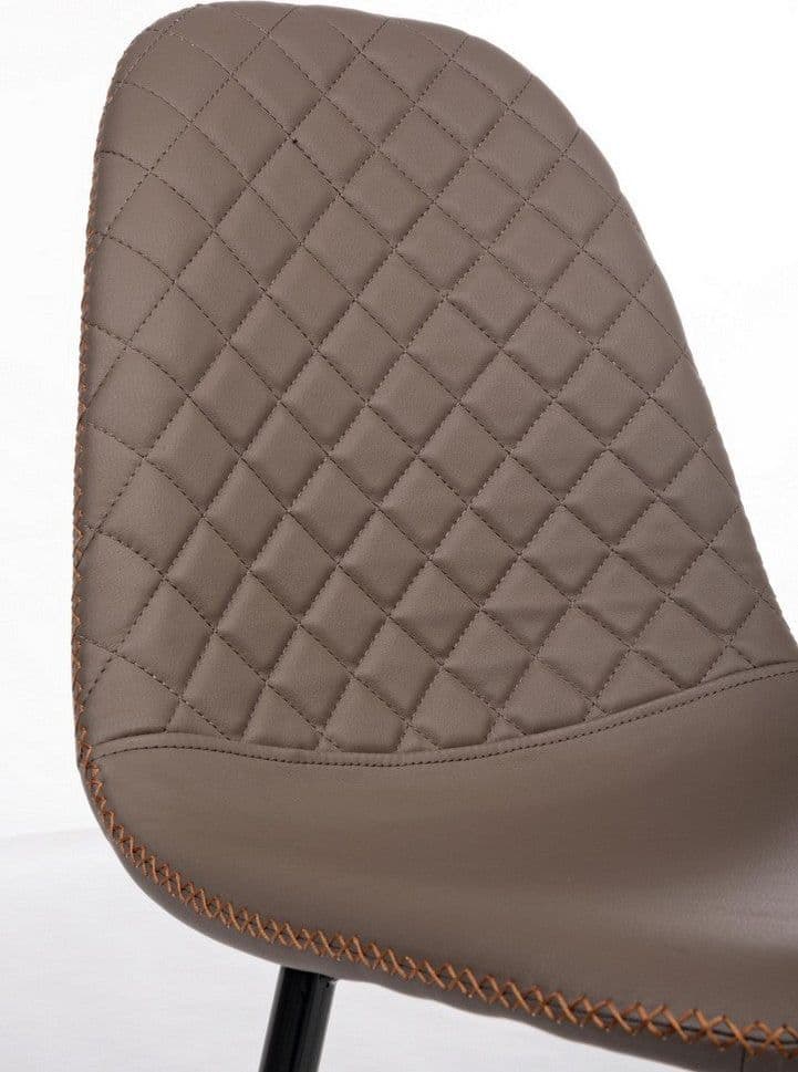 Sedia "Amanda" con struttura in acciaio e compensato, per arredo interno 45 x 54 x h 87 cm Casa e cucina/Arredamento/Sala da pranzo/Sedie Decor Space - Altamura, Commerciovirtuoso.it