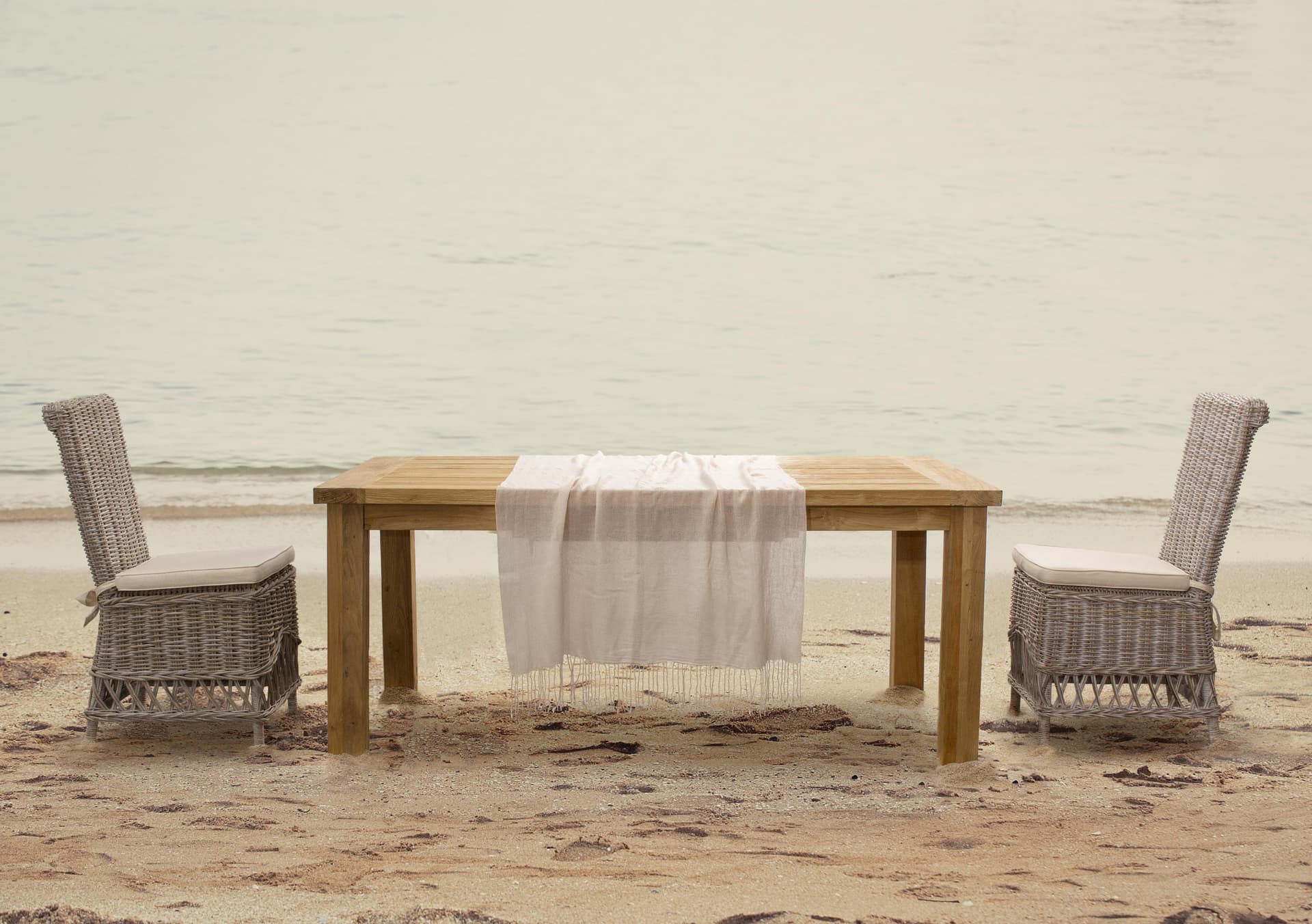 Sedia "Warna" con struttura in rattan, per arredo interno 47 x 55 x h 100 cm Casa e cucina/Arredamento/Sala da pranzo/Sedie Decor Space - Altamura, Commerciovirtuoso.it