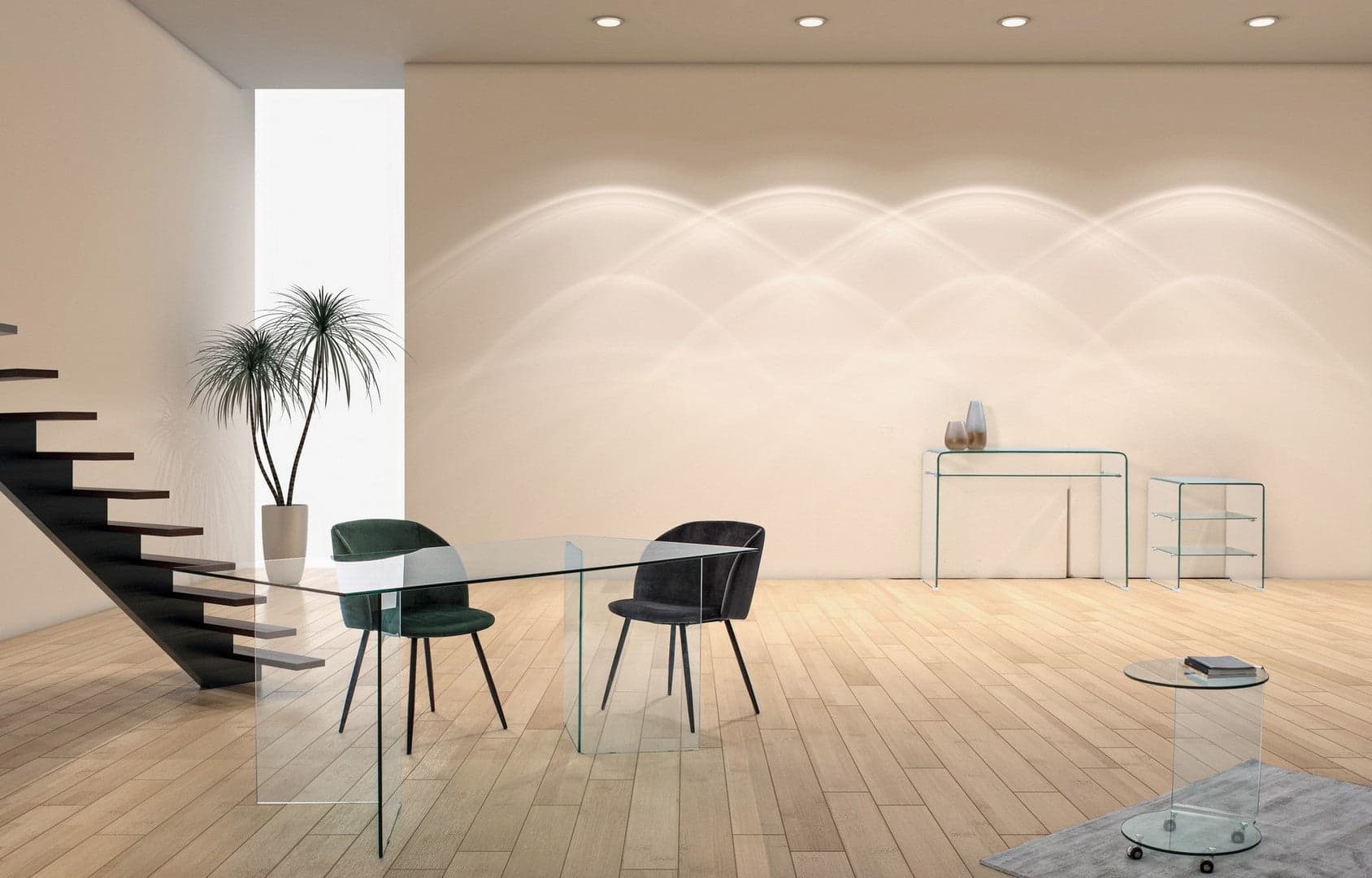 Sedia "Crown" con struttura in compensato, per arredo interno 53 x 60 x h 82 cm in Sedie Decor Space - Altamura, commercioVirtuoso.it